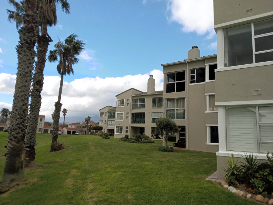 2 Bedroom Property for Sale in Greenways Golf Estate Western Cape